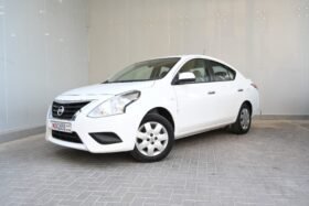 Nissan Sunny 2022