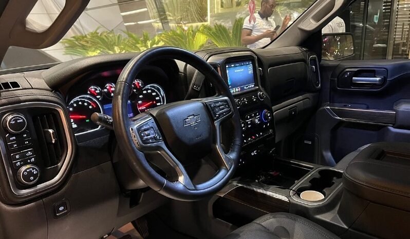 Chevrolet Silverado 2021 full