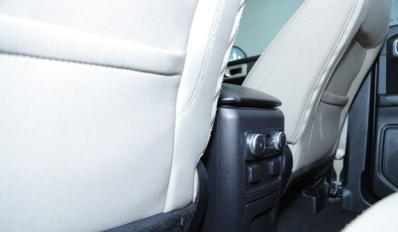 Ford Explorer 2022 full