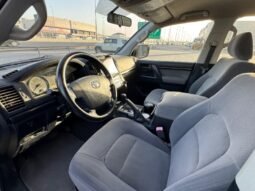 Toyota Land Cruiser 2009 full