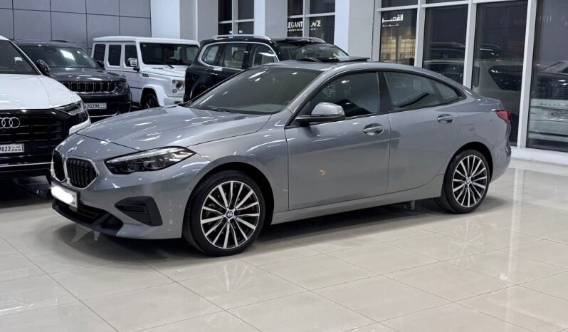 BMW 220i 2023 full