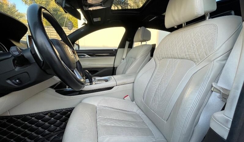 BMW 740i 2019 full