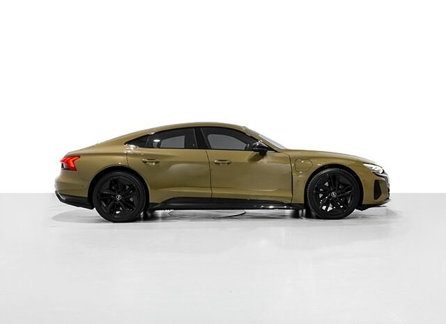 Audi e-tron GT 2023 full