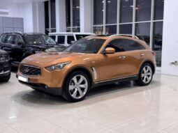 Infiniti FX50 2009 full