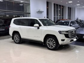 Toyota Land Cruiser 2023