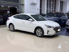 Hyundai Elantra 2020