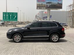 Volkswagen Touareg 2012 full