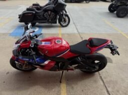 Honda CBR1000RR-R Fireblade 2026 full
