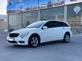 Mercedes Benz R350 2010