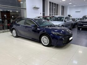 Toyota Camry 2025