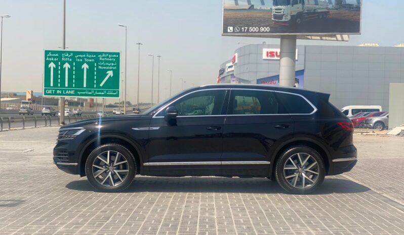 Volkswagen Touareg 2018 full