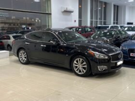 Infiniti Q70 2018