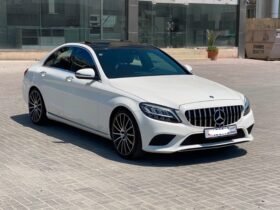 Mercedes Benz 300C 2019