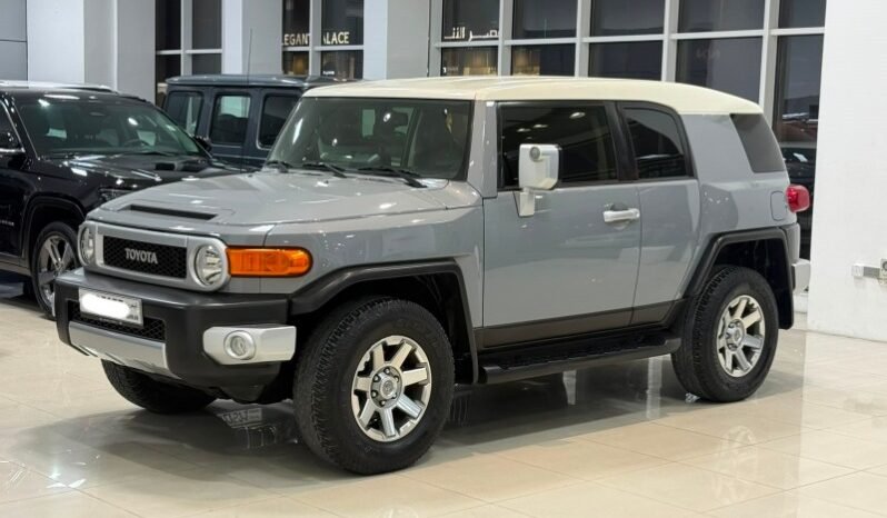 Toyota Fj Cruiser 2020 full