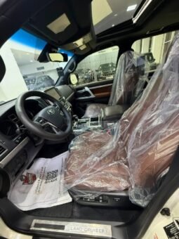 Toyota Land Cruiser 2016 full