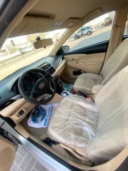 Toyota Yaris 2015 full