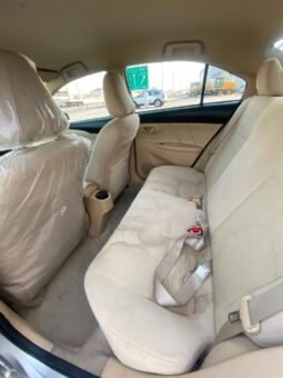 Toyota Yaris 2015 full