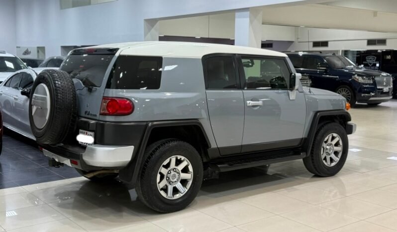 Toyota Fj Cruiser 2020 full