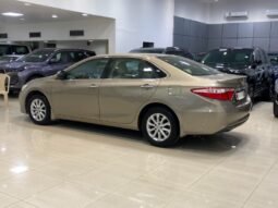 Toyota Camry 2017 full