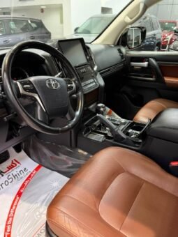Toyota Land Cruiser 2020 full