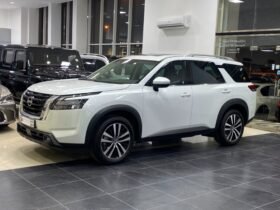 Nissan Pathfinder 2025