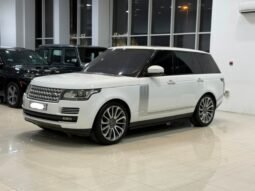 Land Rover Range Rover Vogue. 2016 full