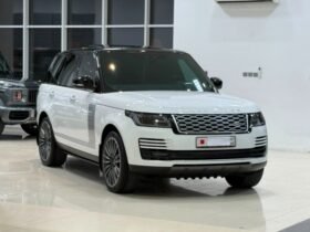 Land Rover Range Rover Vogue. 2020