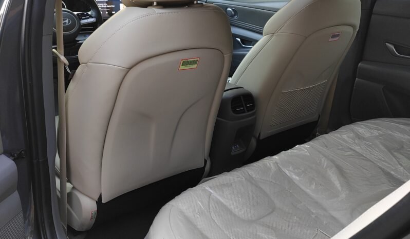 Hyundai Elantra Limited Full Option Bahrain Agency full