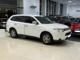 Mitsubishi Outlander 2014