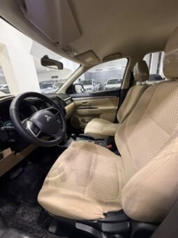 Mitsubishi Outlander 2014 full