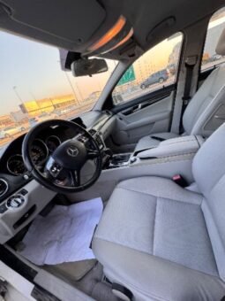 Mercedes Benz C180 2014 full