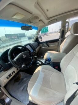 Mitsubishi Pajero 2013 full