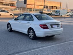 Mercedes Benz C180 2014 full