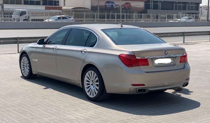 BMW 750il 2012 full