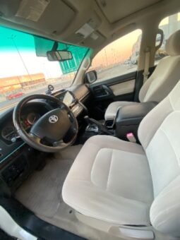 Toyota Land Cruiser 2010 full