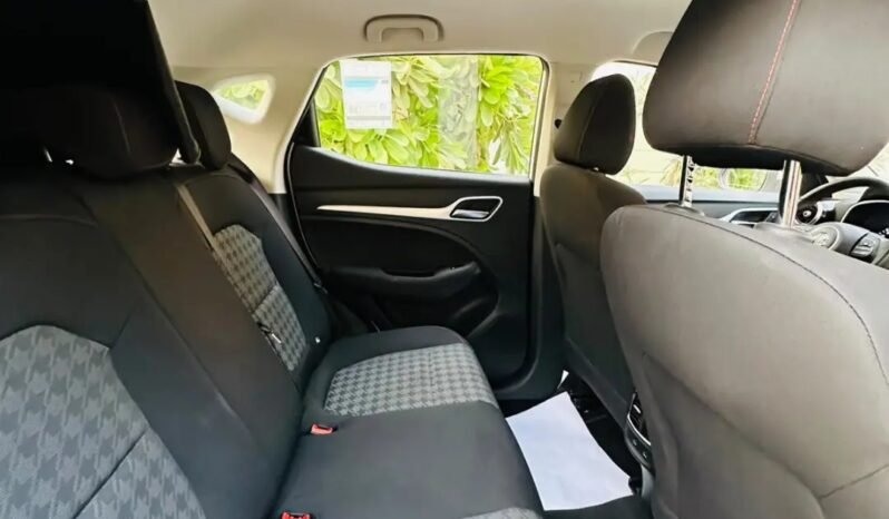 MG ZS YEAR-2024 ONLY KM 6000 LIKE BRAND NEW full