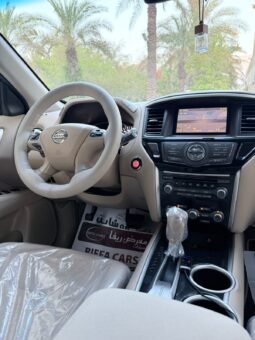 FOR SALE NISSAN PATHFINDER V6 CYLINDER MODEL 2015 full