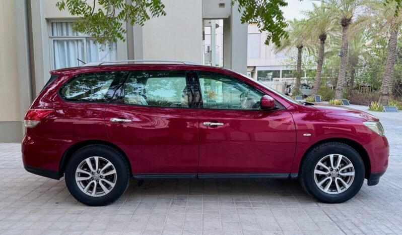 FOR SALE NISSAN PATHFINDER V6 CYLINDER MODEL 2015 full