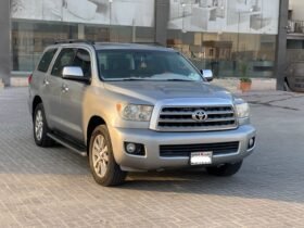 Toyota Sequoia 2012