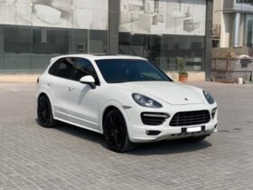 Porsche Cayenne GTS 2014