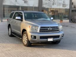 Toyota Sequoia 2012