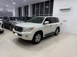 Toyota Land Cruiser 2015 full