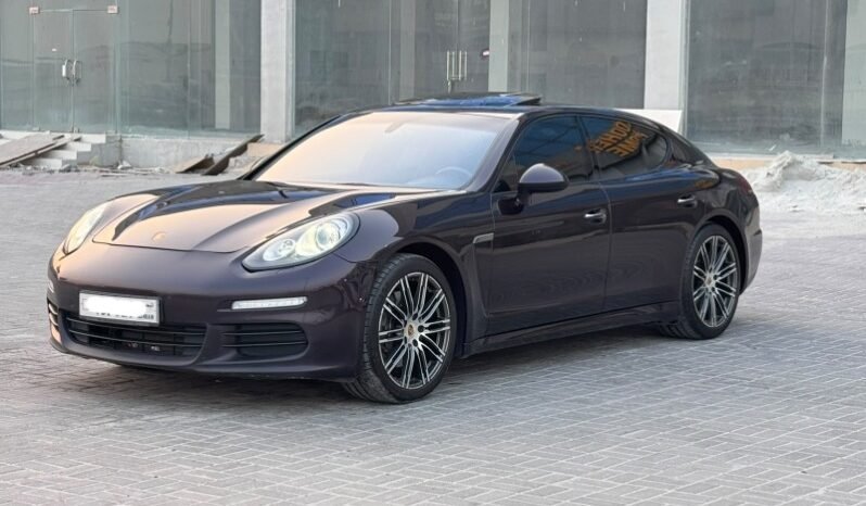 Porsche Panamera 2015 full