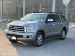 Toyota Sequoia 2012 full