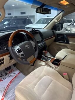 Toyota Land Cruiser 2015 full