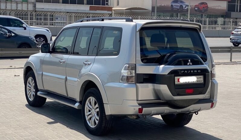 Mitsubishi Pajero 2020 full