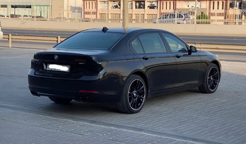 BMW 750i 2013 full