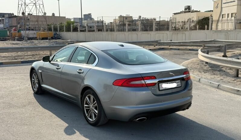 Jaguar XF 2012 full