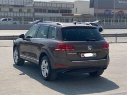 Volkswagen Touareg 2014 full