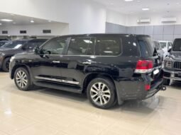 Toyota Land Cruiser 2016 full